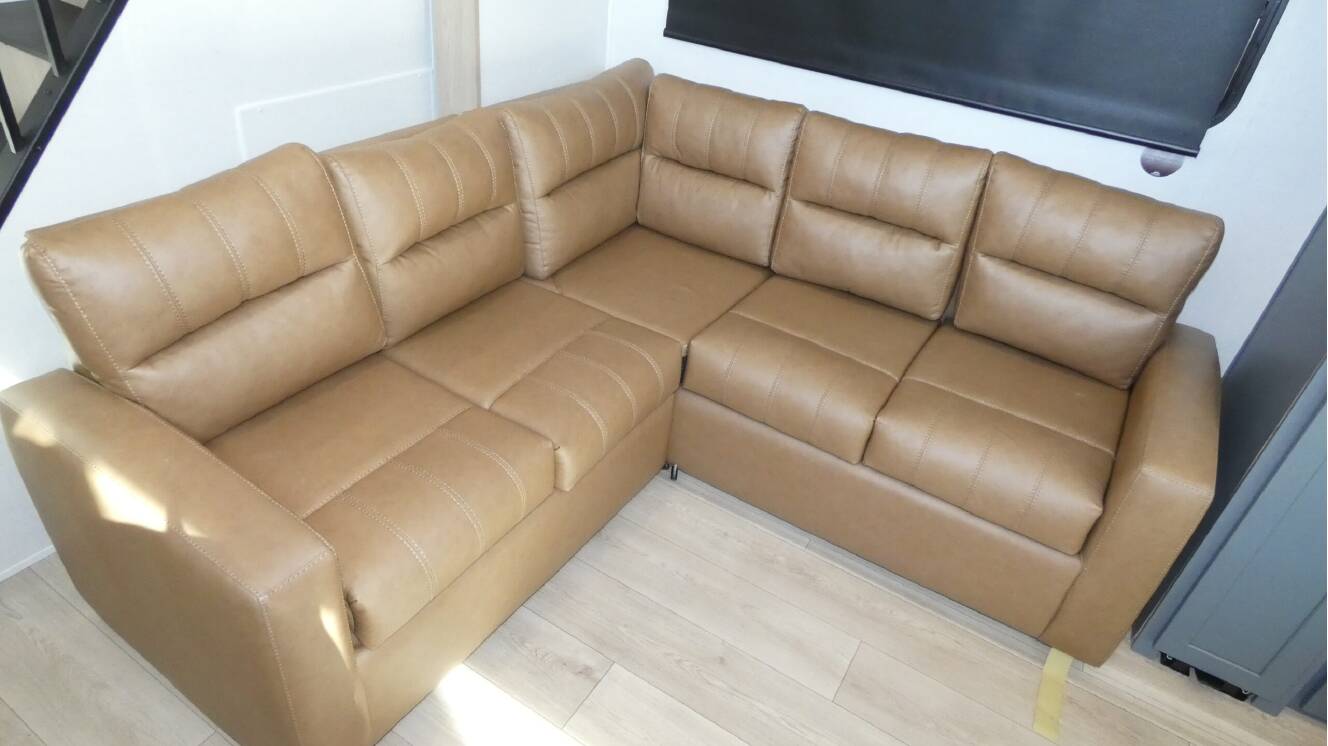 A photo of this 2026 Crossroads Rv HAMPTON 410PVL