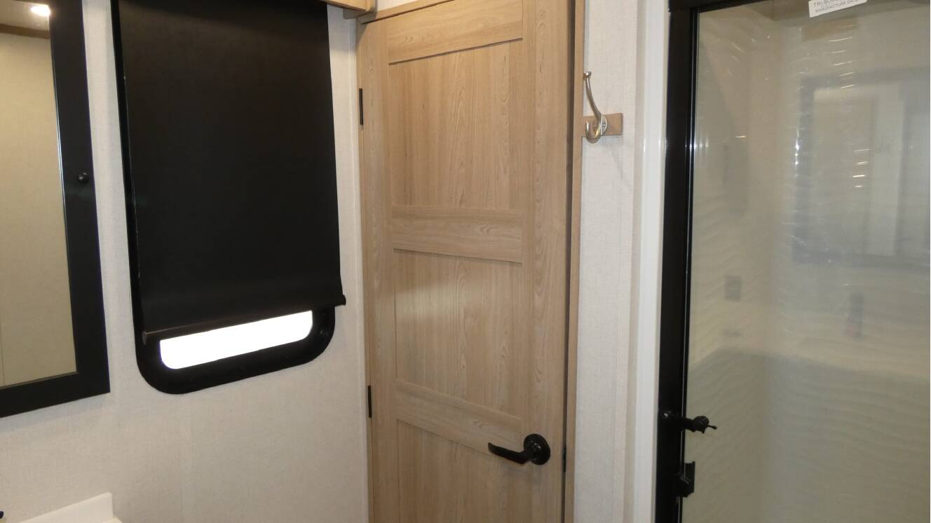A photo of this 2026 Crossroads Rv HAMPTON 410PVL