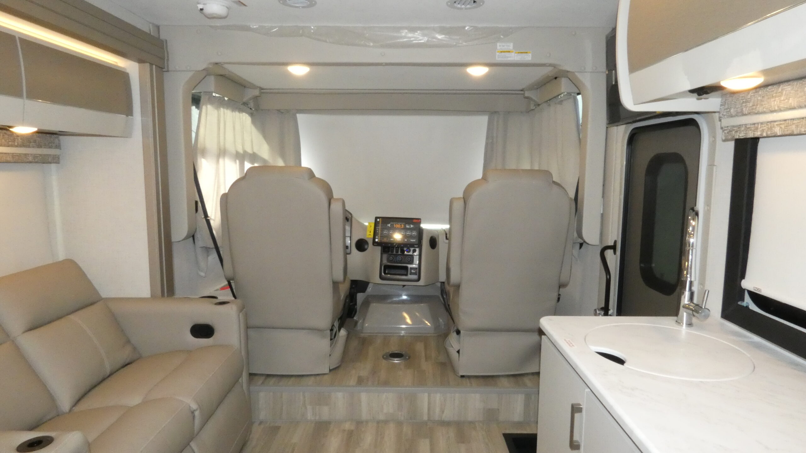 2026 Thor Motor Coach AXIS 26.1 in ashland VA