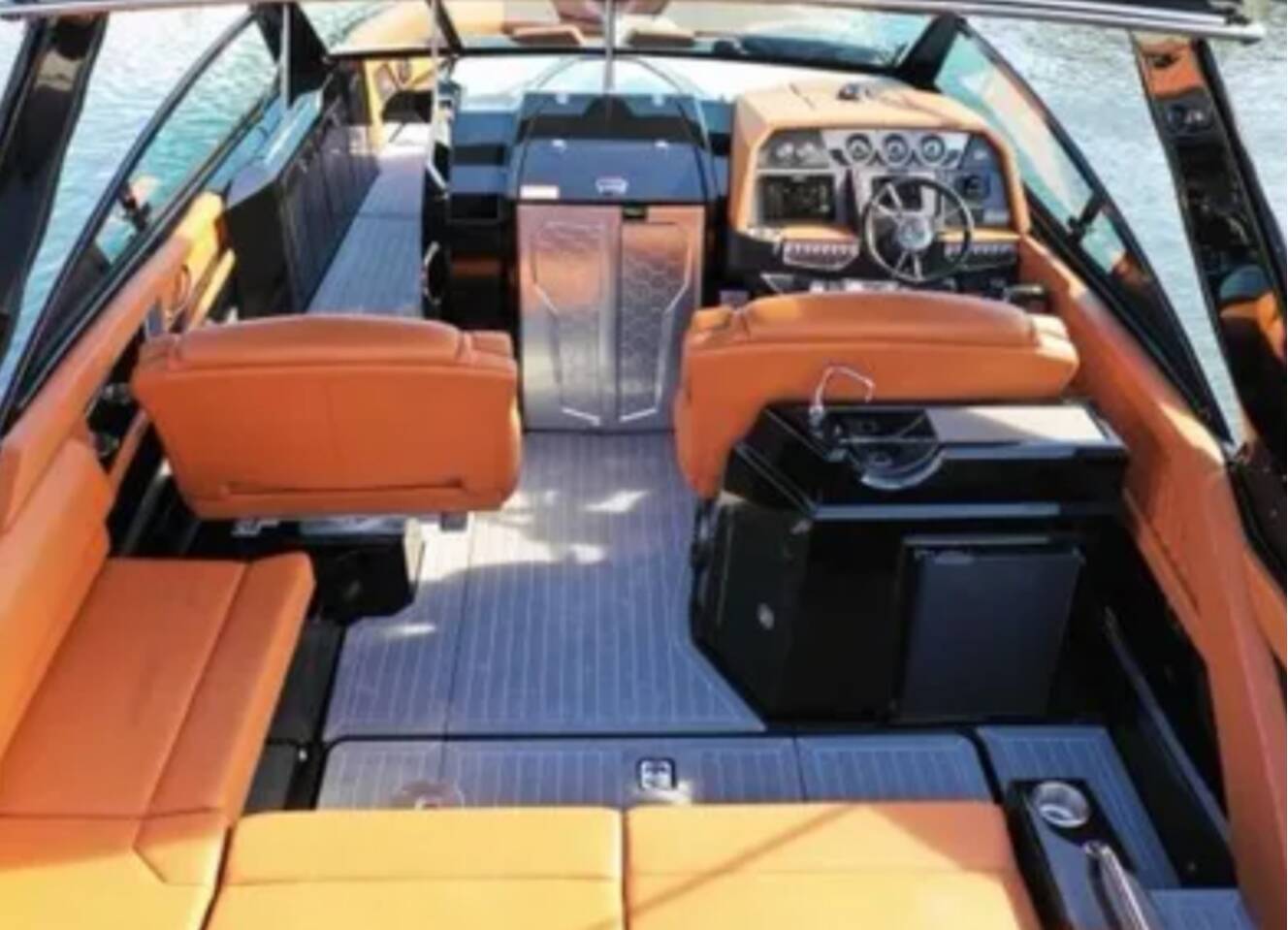A photo of this 2021 Cruisers Yachts 338 SS OB SOUTHBEACH