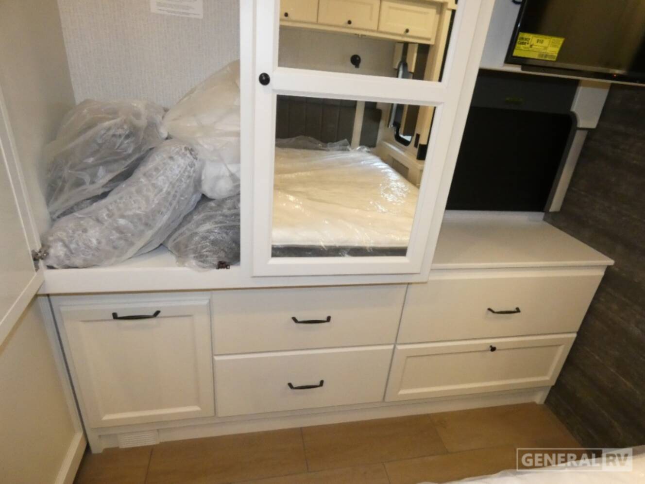 A photo of this 2026 Tiffin ALLEGRO 36LA