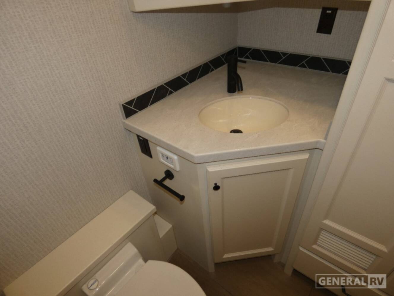 A photo of this 2026 Tiffin ALLEGRO 36LA