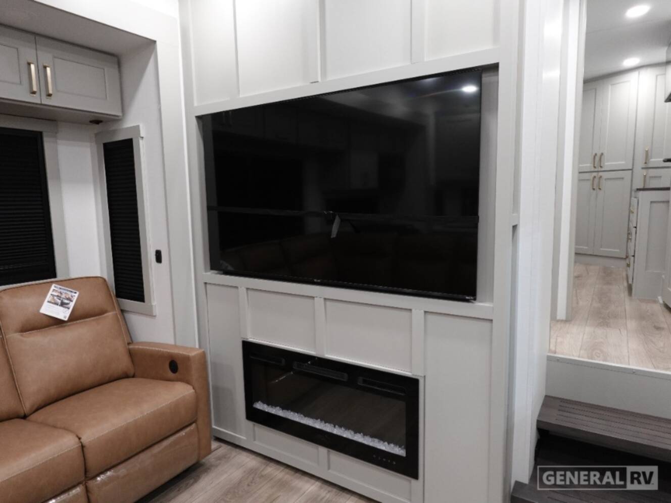 A photo of this 2025 Brinkley MODEL G 3250