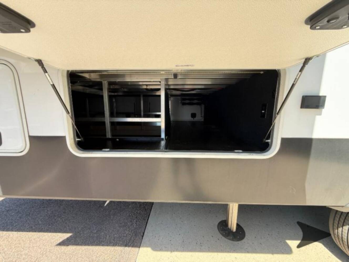 A photo of this 2025 Grand Design Solitude 390RK