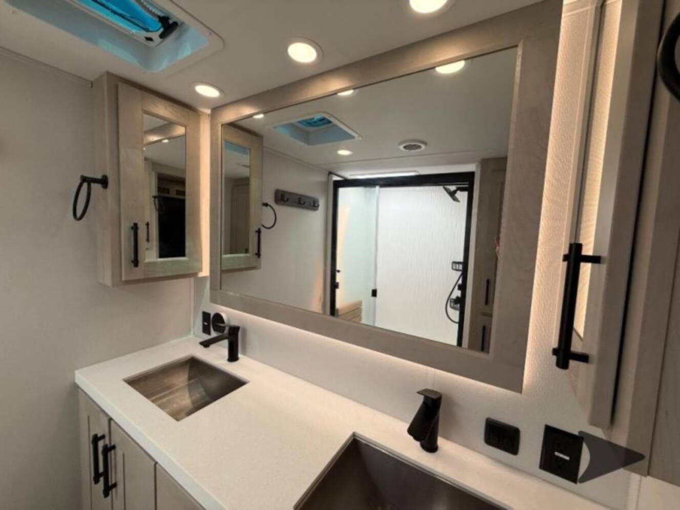 A photo of this 2025 Grand Design Solitude 390RK