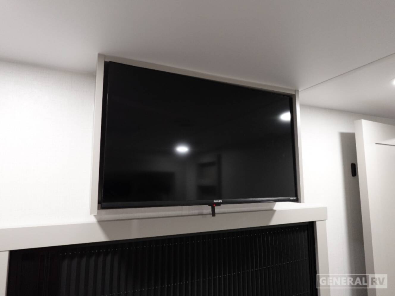 A photo of this 2026 Brinkley MODEL G 3250