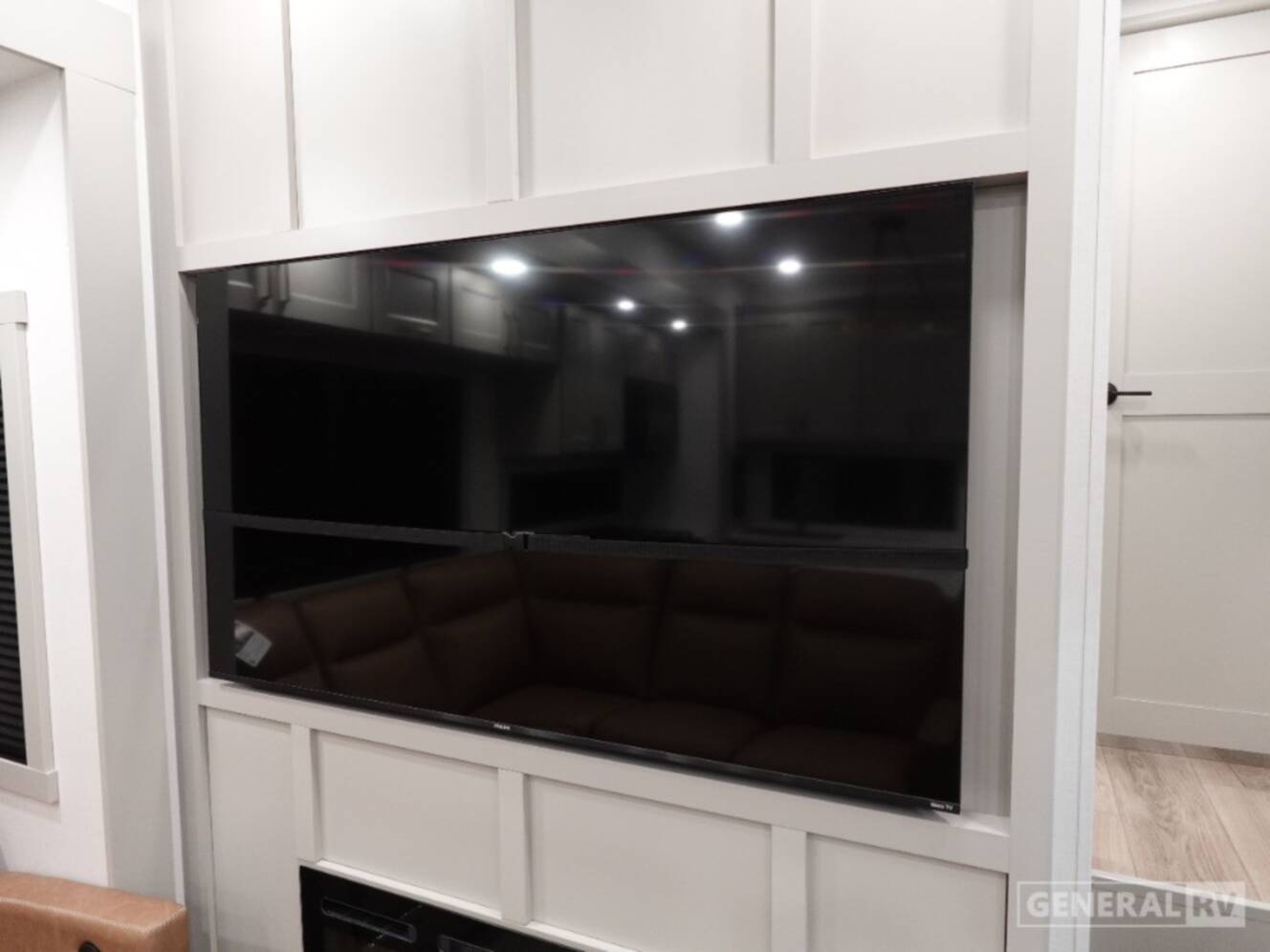 A photo of this 2026 Brinkley MODEL G 3250