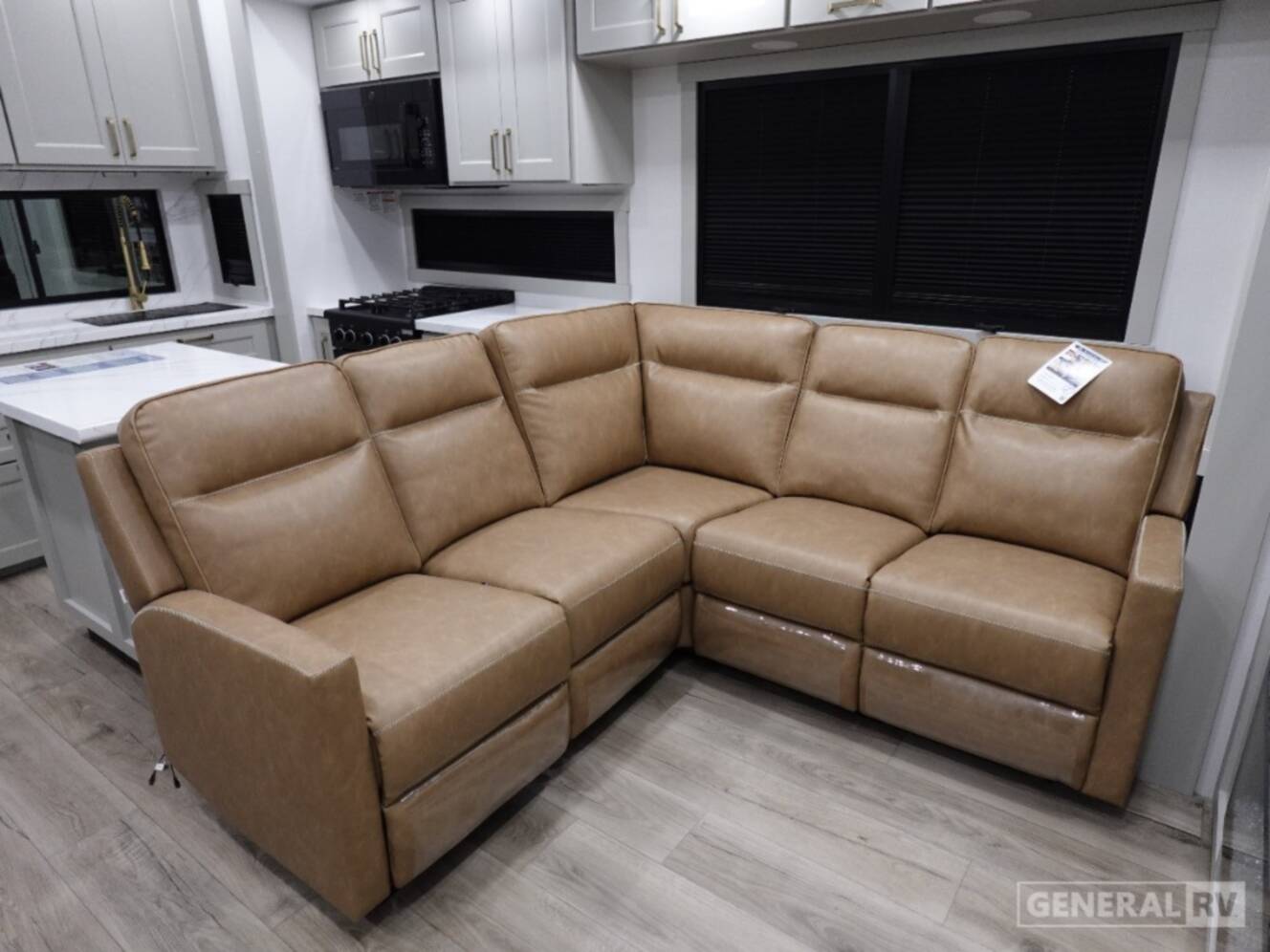 A photo of this 2026 Brinkley MODEL G 3250