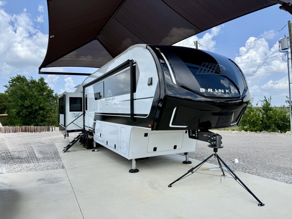 2024 Brinkley MODEL Z 3610 RV
