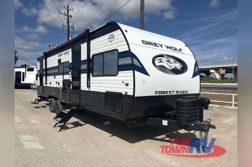 2027 Forest River Rv Cherokee Grey Wolf 26DBH in wharton TX
