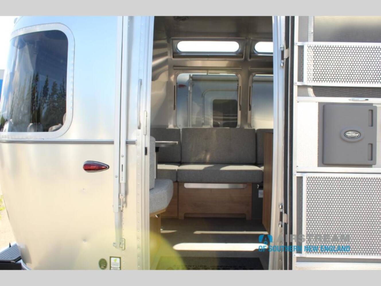 A photo of this 2026 Airstream Trade Wind 25FBQ