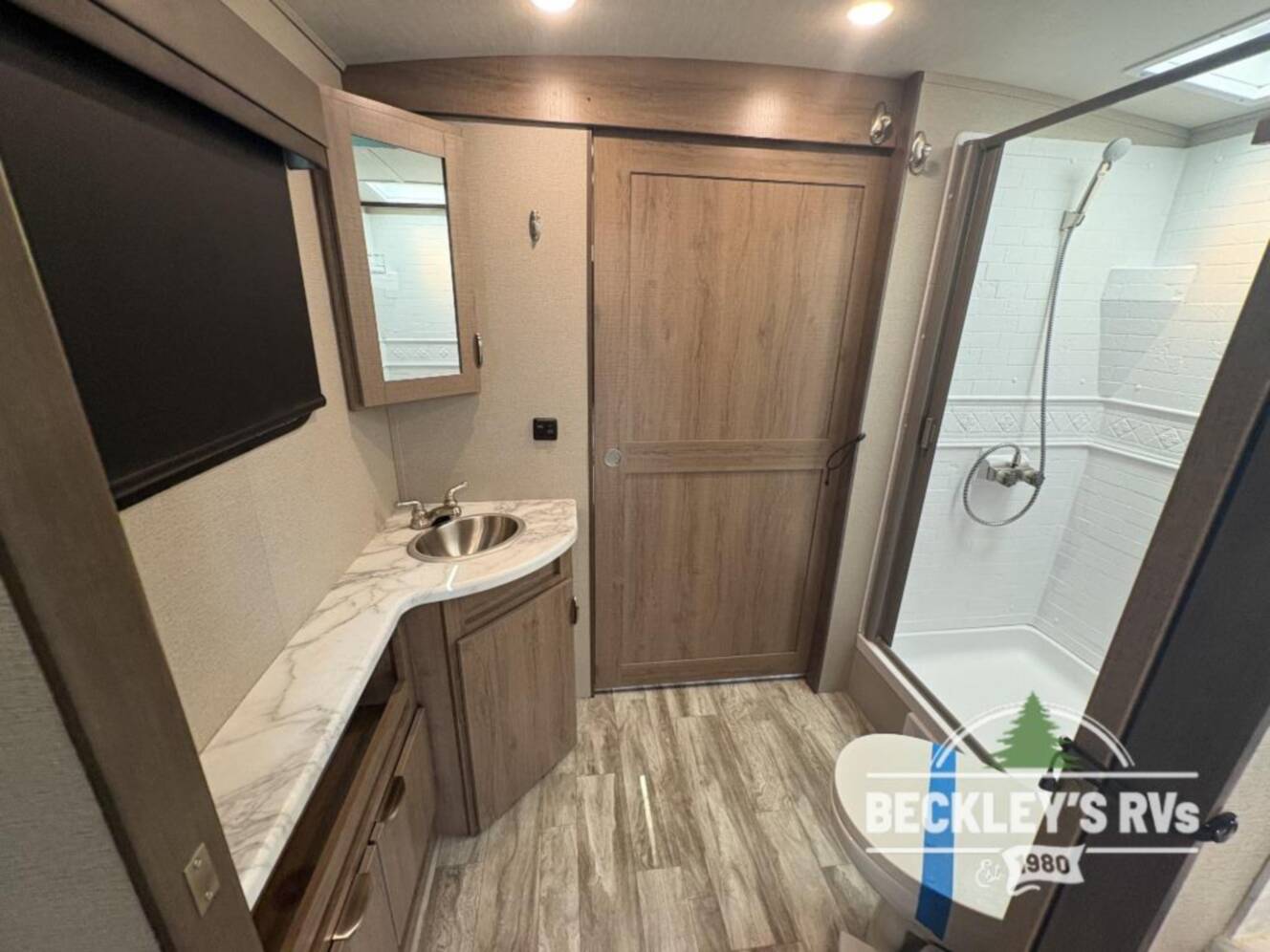 A photo of this 2021 Grand Design Imagine 2500RL