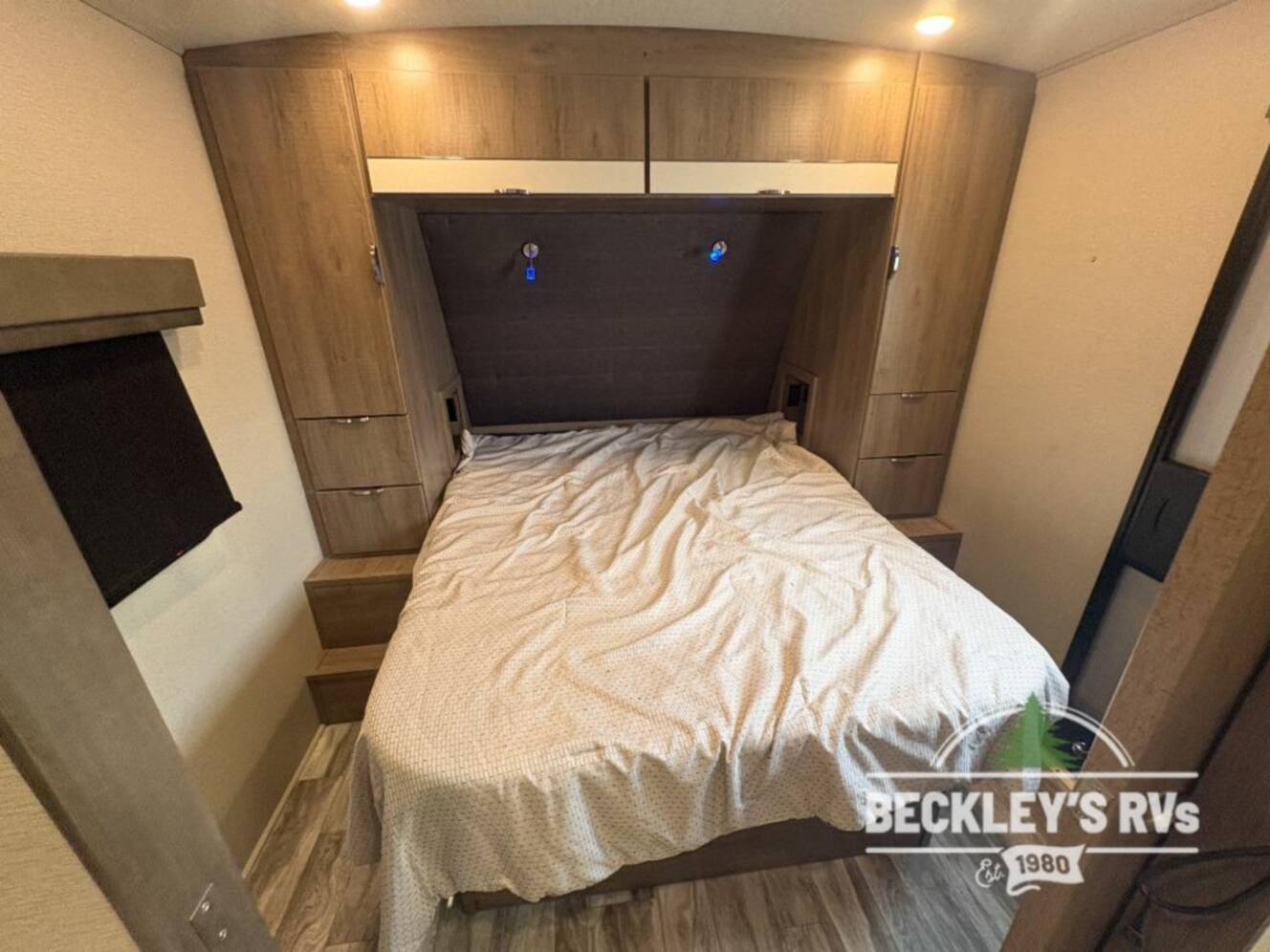 A photo of this 2021 Grand Design Imagine 2500RL