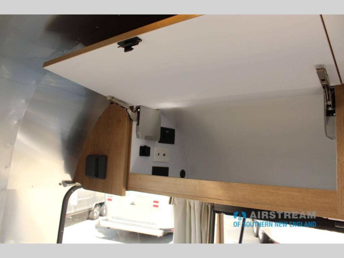 A photo of this 2026 Airstream Trade Wind 25FBQ