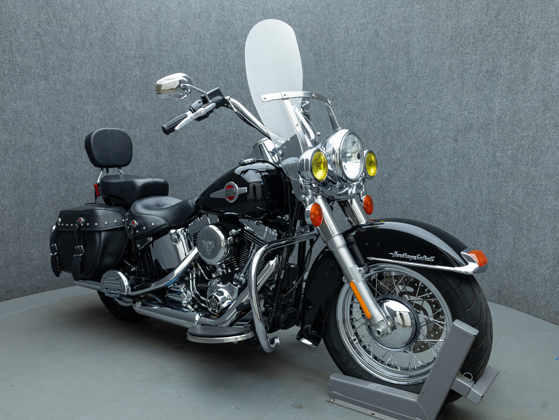 2016 Harley Davidson FLSTC HERITAGE SOFTAIL CLASSIC W/ABS HERITAGE SOFTAIL CLASSIC in Pembroke, NH