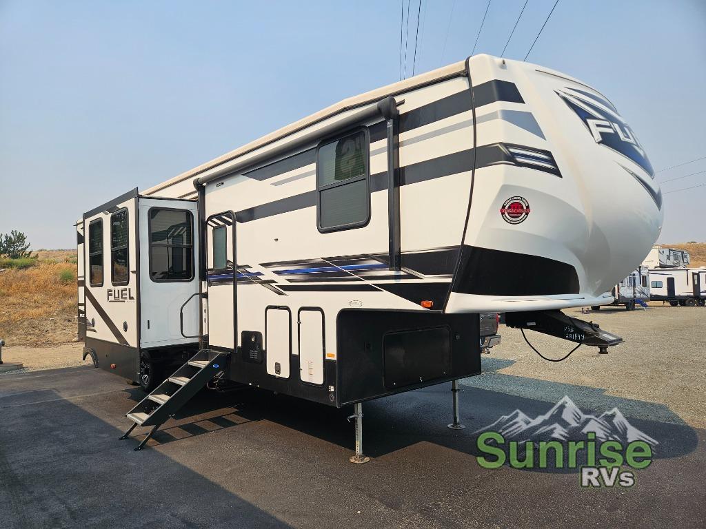 2021 Heartland Fuel 352 Fifth Wheel Toy Hauler RV