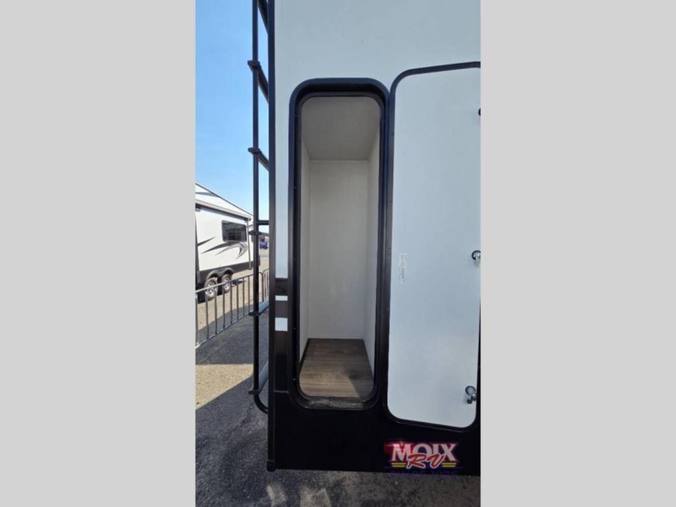 A photo of this 2026 Grand Design Reflection 100 Series 32BH