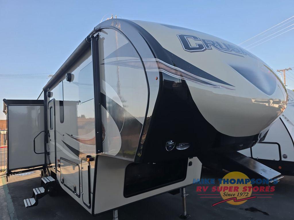 2017 Prime Time Rv Crusader 294RLT in fountain valley CA