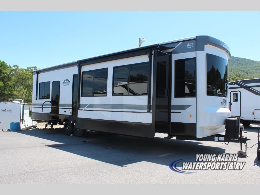 2027 Forest River Rv Cedar Creek Cottage 40CCK in young harris GA