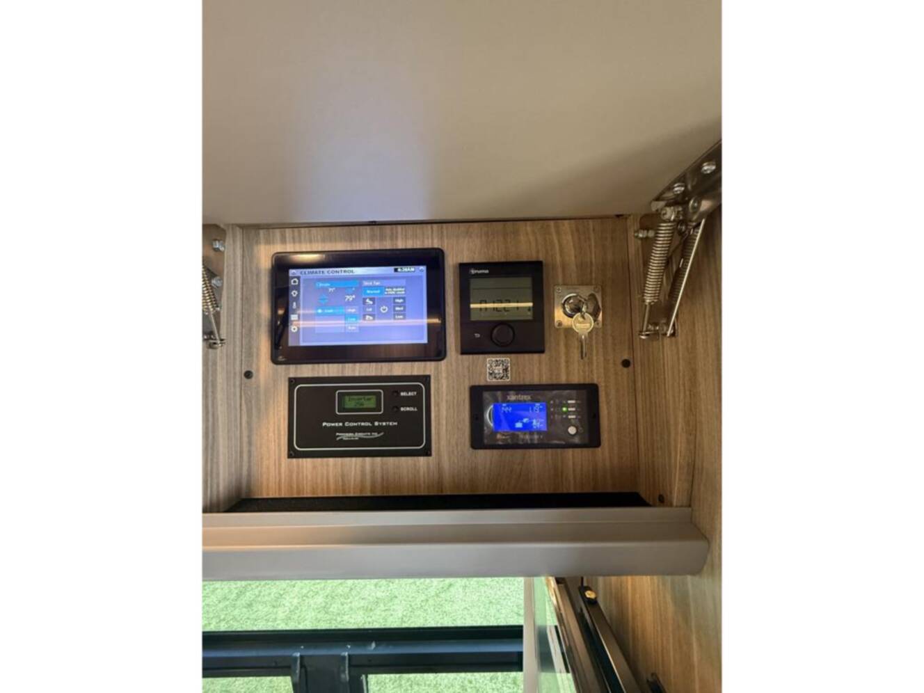 A photo of this 2027 Airstream Interstate 19GTX