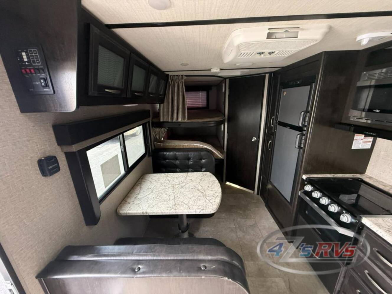 A photo of this 2019 Grand Design Imagine XLS 21BHE