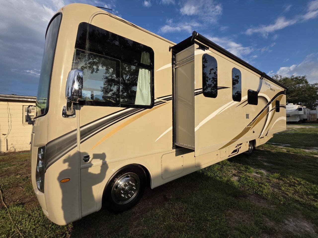 2019 Thor Motor Coach Freedom Traveler A30 in tampa FL