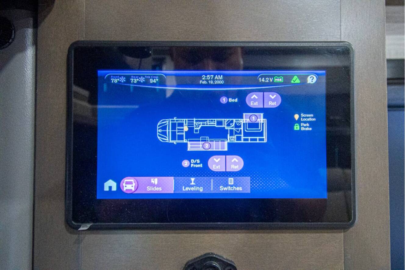 A photo of this 2027 Dynamax Corp DX3 34KD