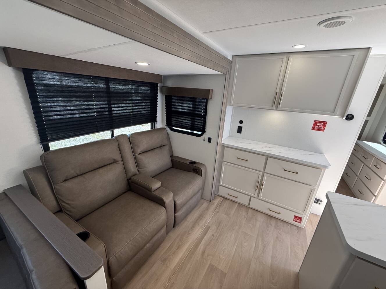 A photo of this 2027 Grand Design Transcend 335BHT