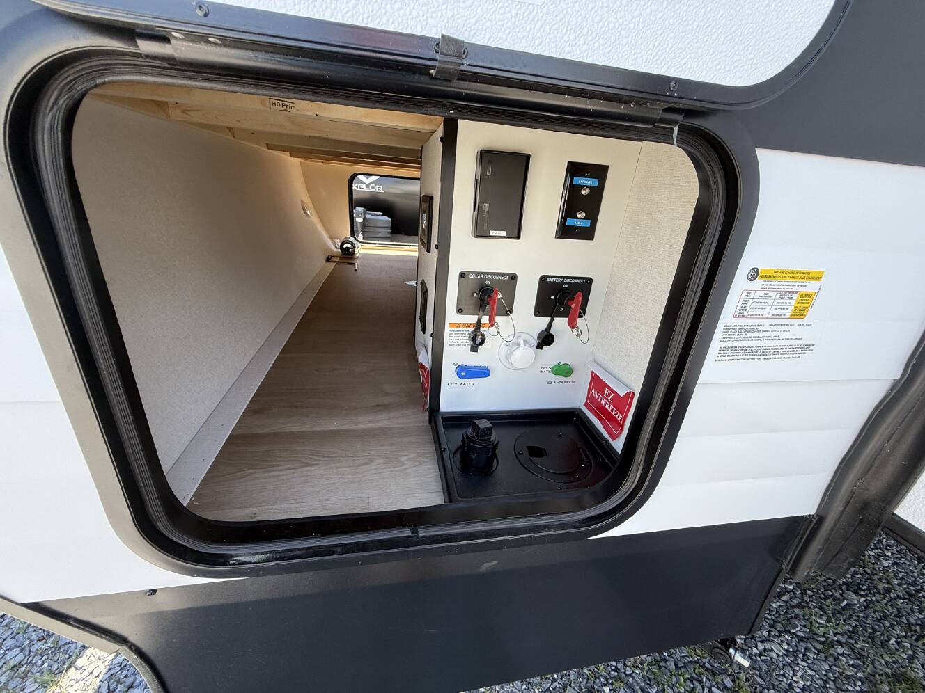 A photo of this 2027 Grand Design Transcend 335BHT