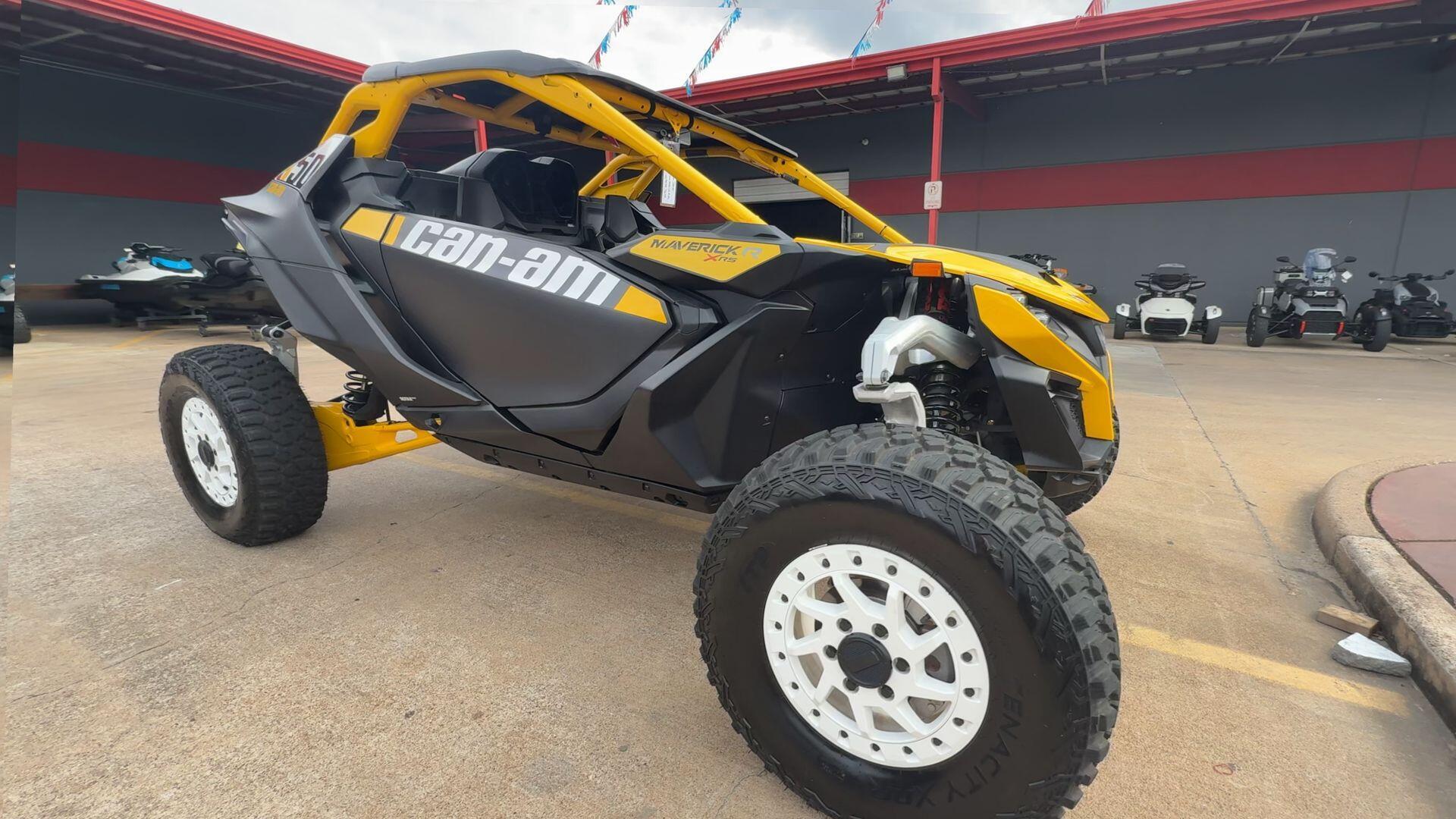 2024 Can-Am MAVERICK R XRS 77 996NT BASE in katy TX