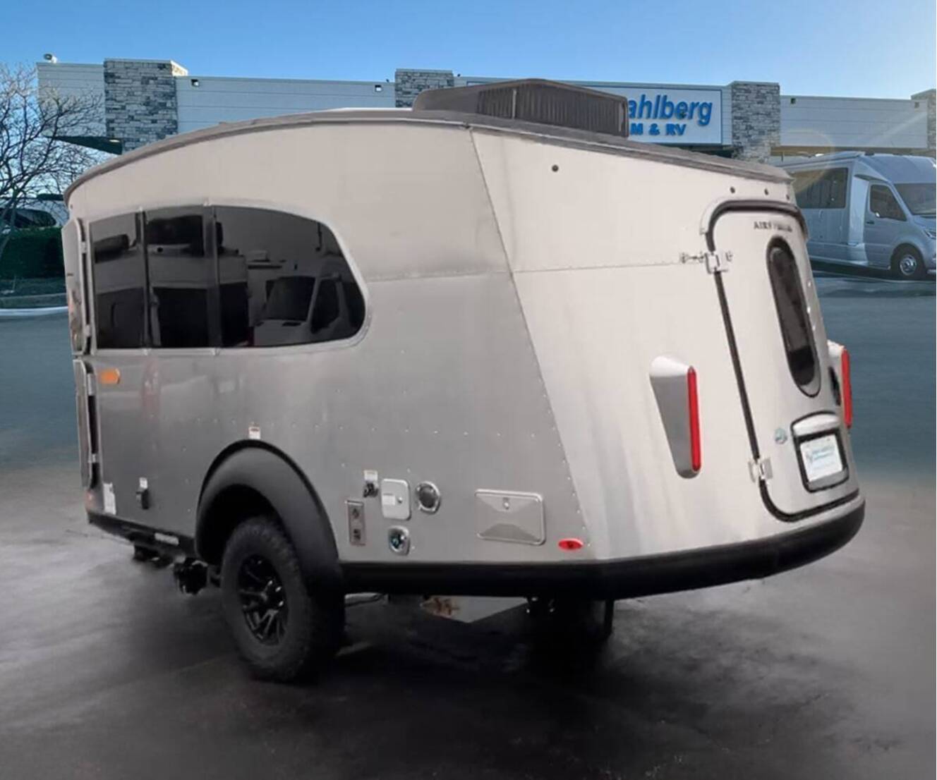 A photo of this 2025 Airstream Basecamp 20X