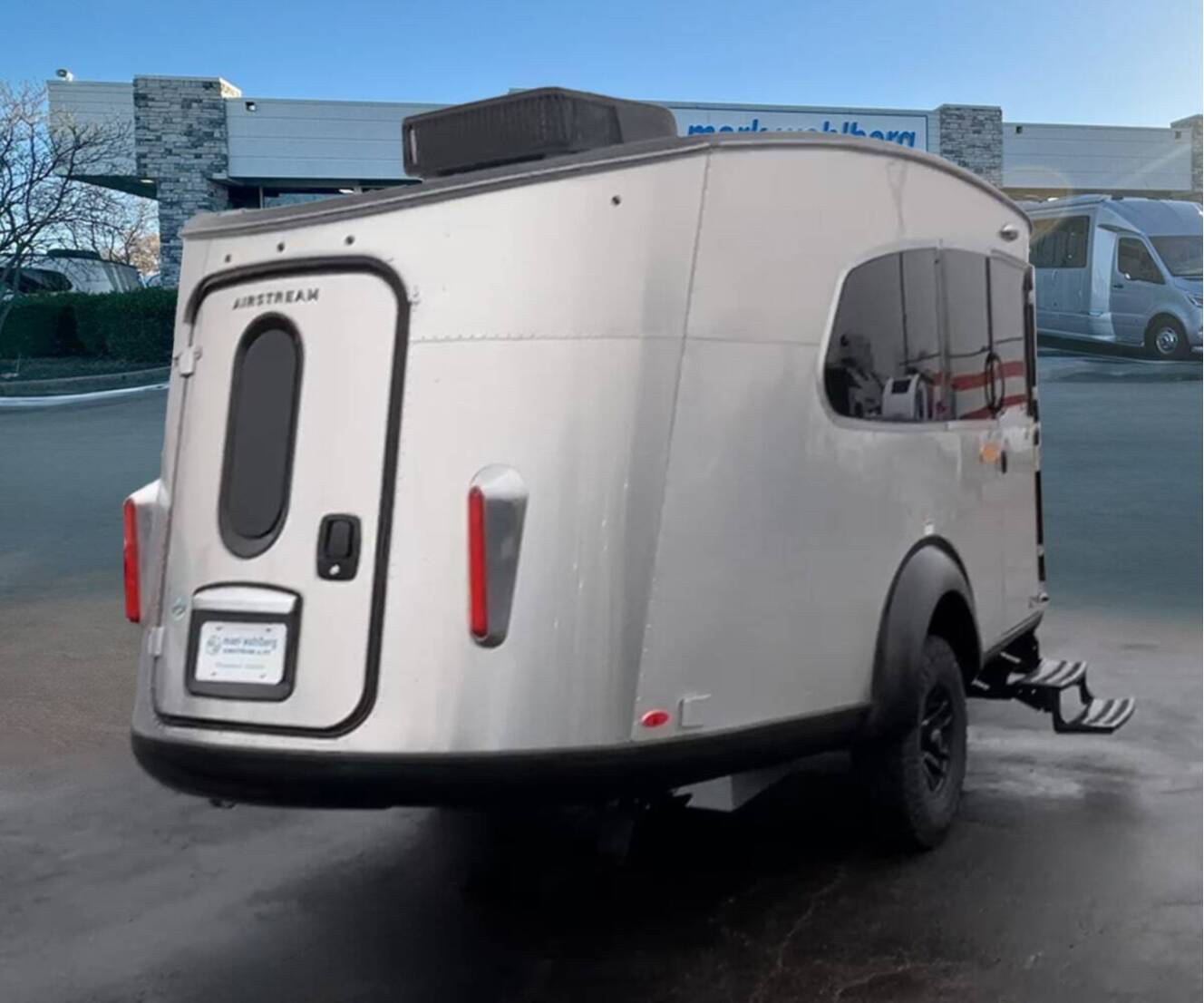 A photo of this 2025 Airstream Basecamp 20X