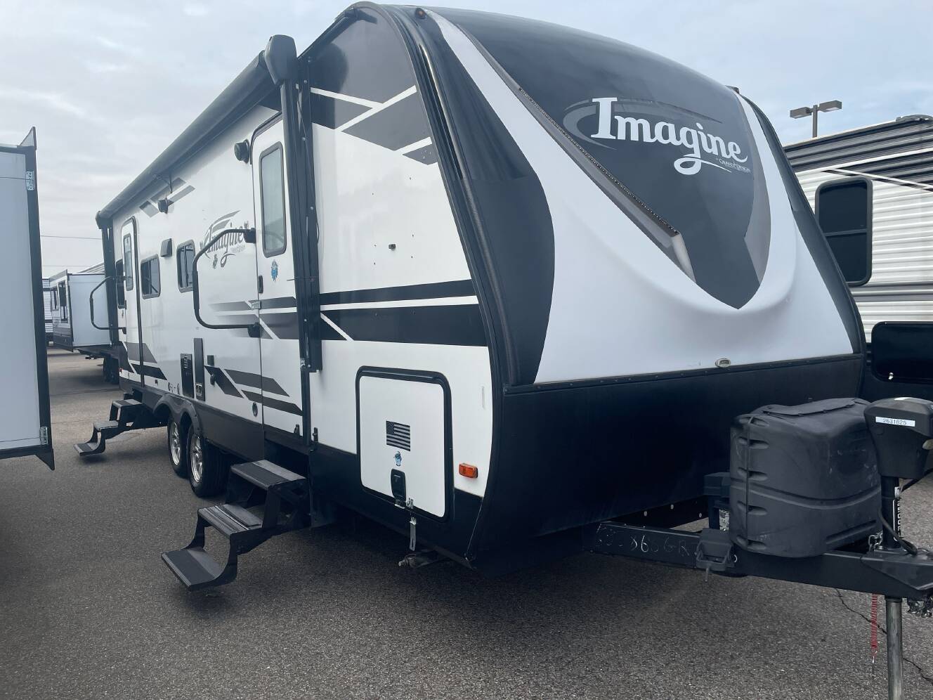 A photo of this 2021 Grand Design IMAGINE 2500RL