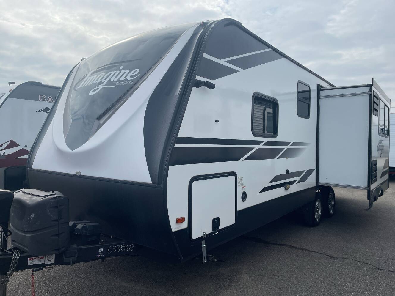 A photo of this 2021 Grand Design IMAGINE 2500RL
