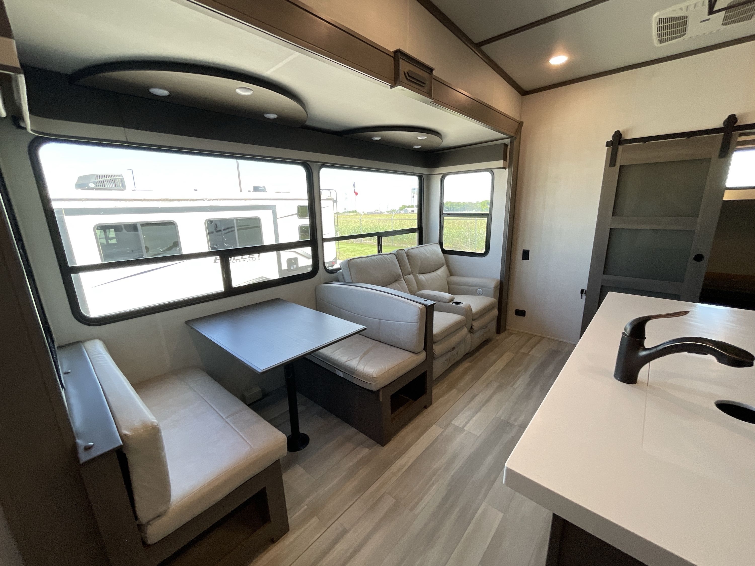 2023 Grand Design SOLITUDE 3740BH in alvarado TX