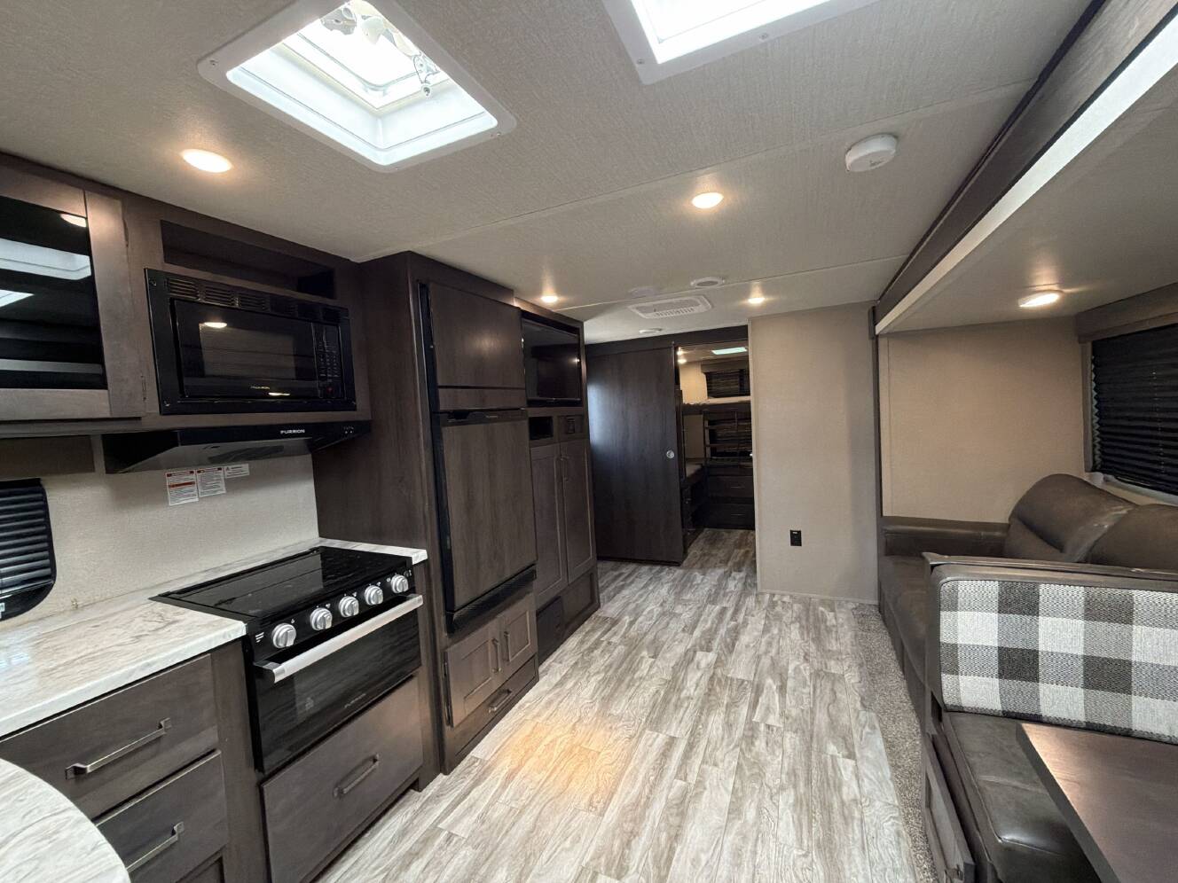 A photo of this 2022 Grand Design TRANSCEND XPLOR 321BH