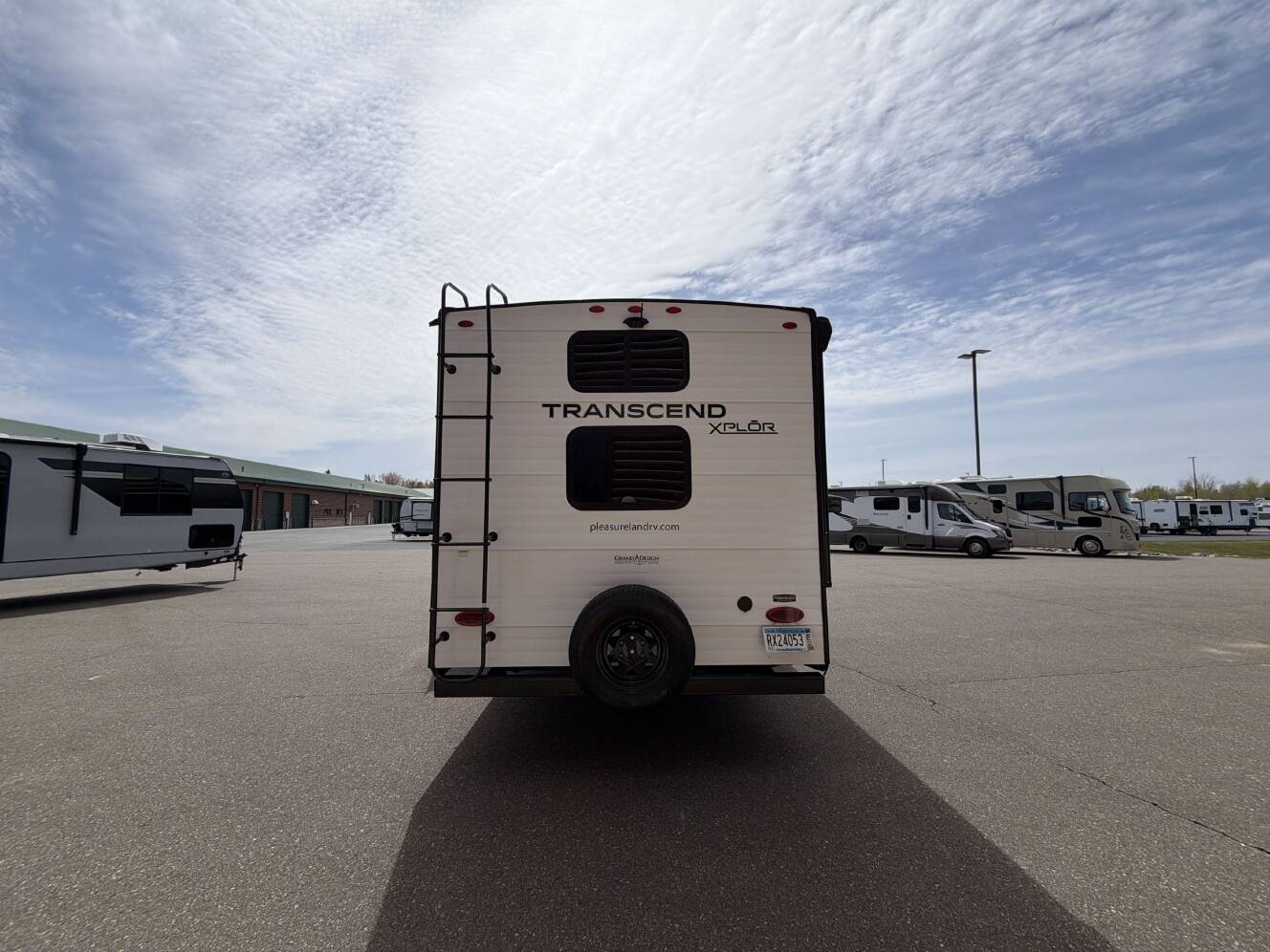 A photo of this 2022 Grand Design TRANSCEND XPLOR 321BH