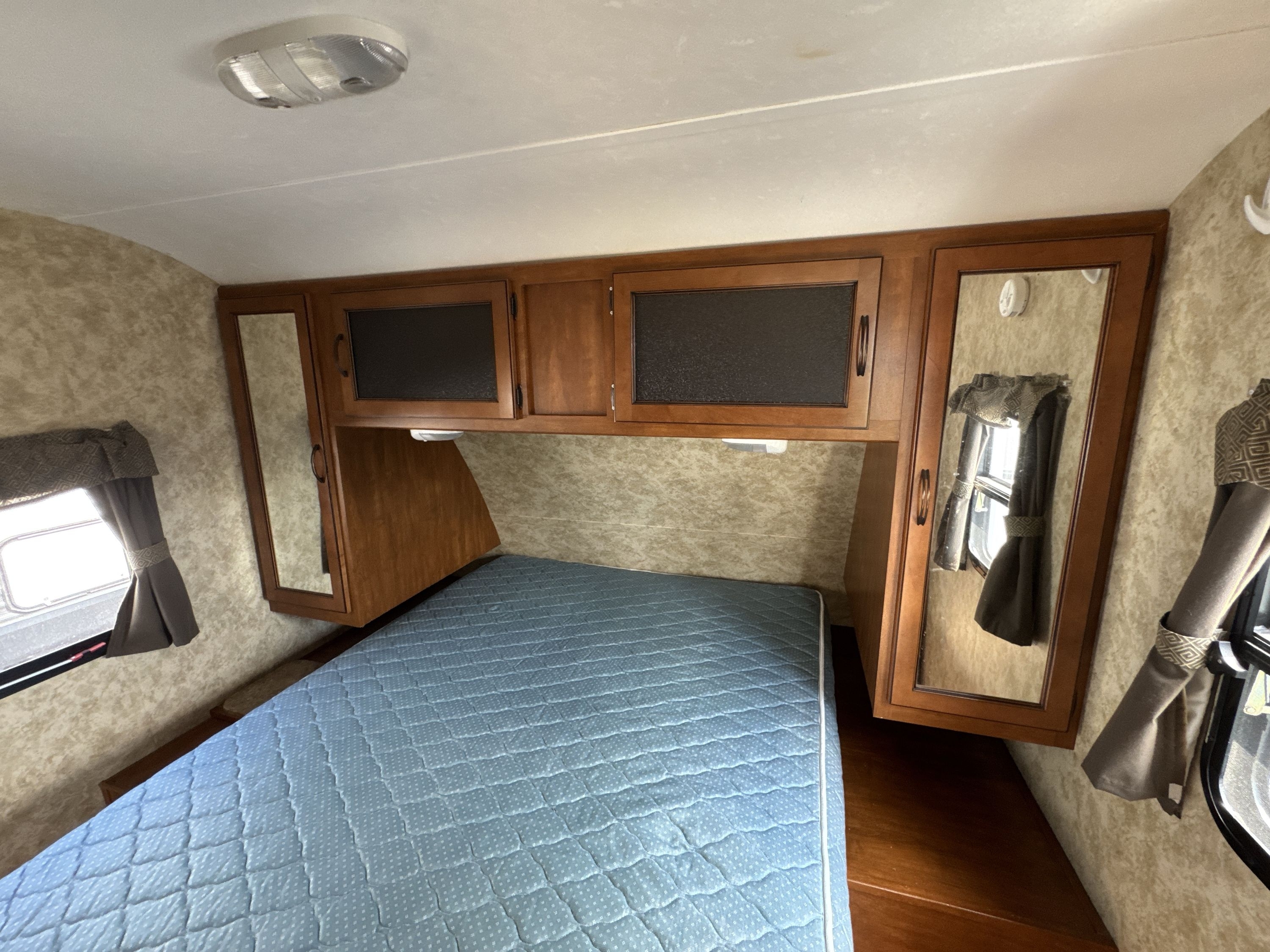 2012 Keystone BULLET 281BHS in churchville NY