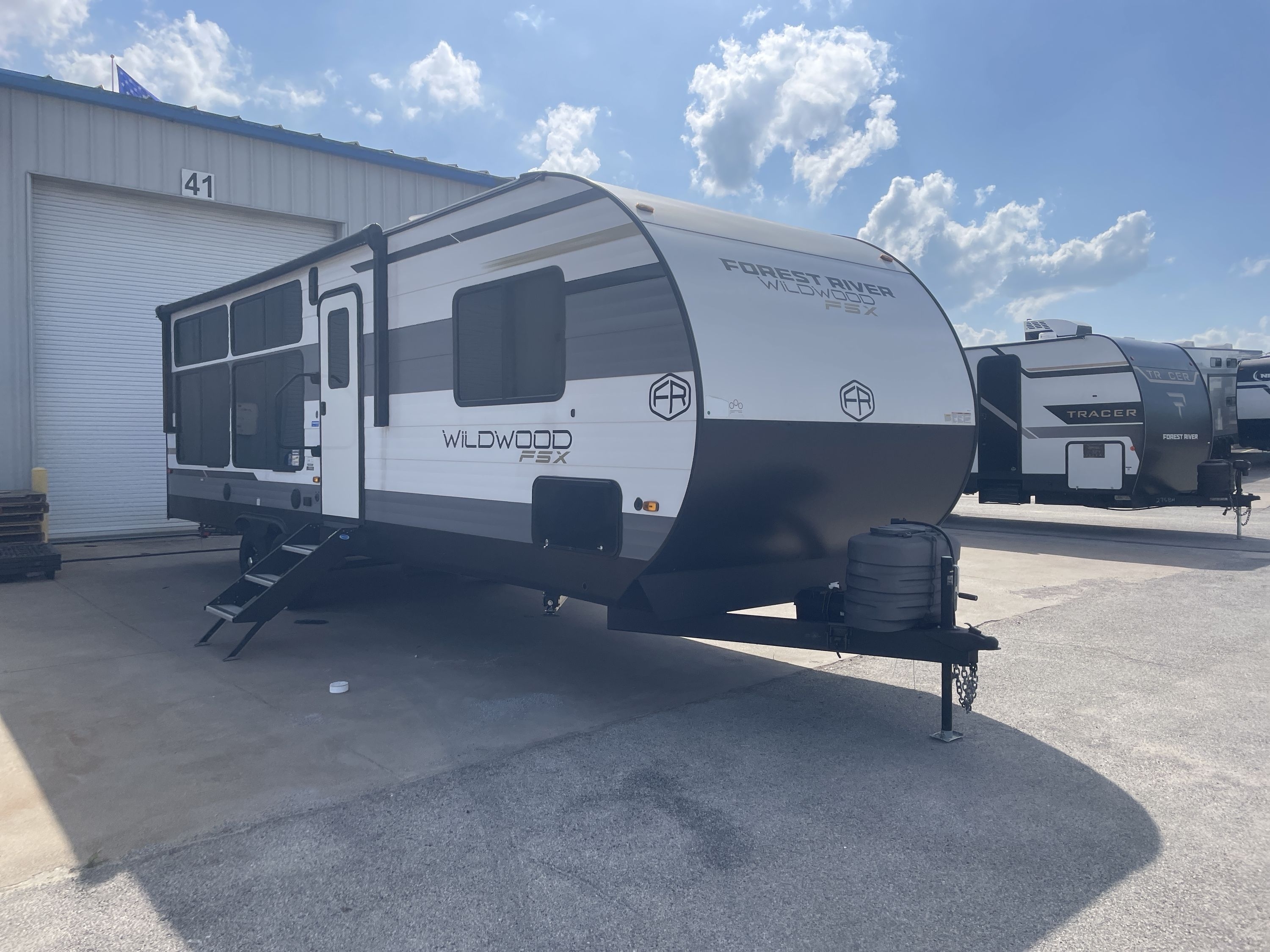 2025 Forest River WILDWOOD FSX 28VC in alvarado TX