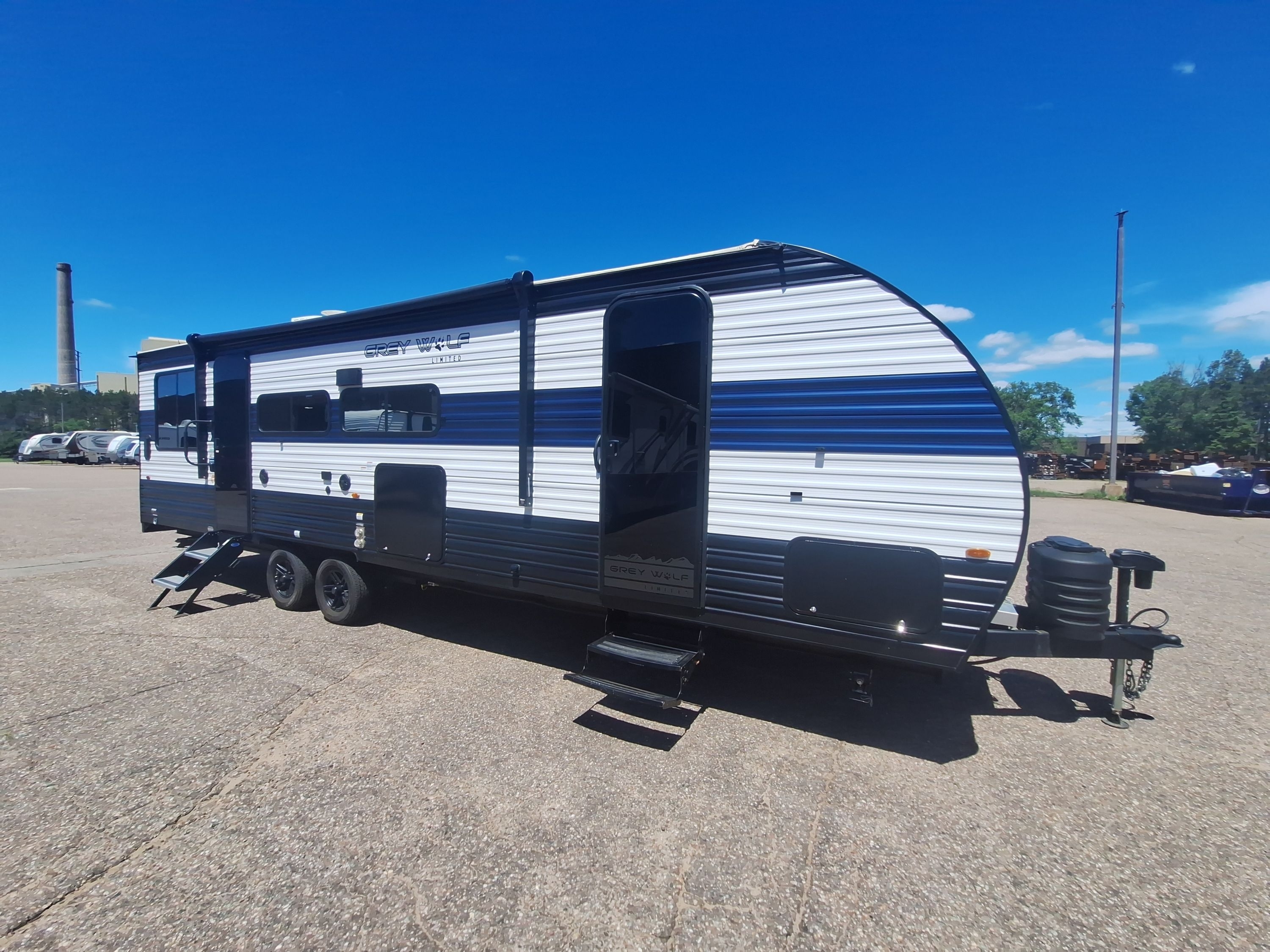 2023 Forest River GREY WOLF 24RRT Travel Trailer Toy Hauler RV
