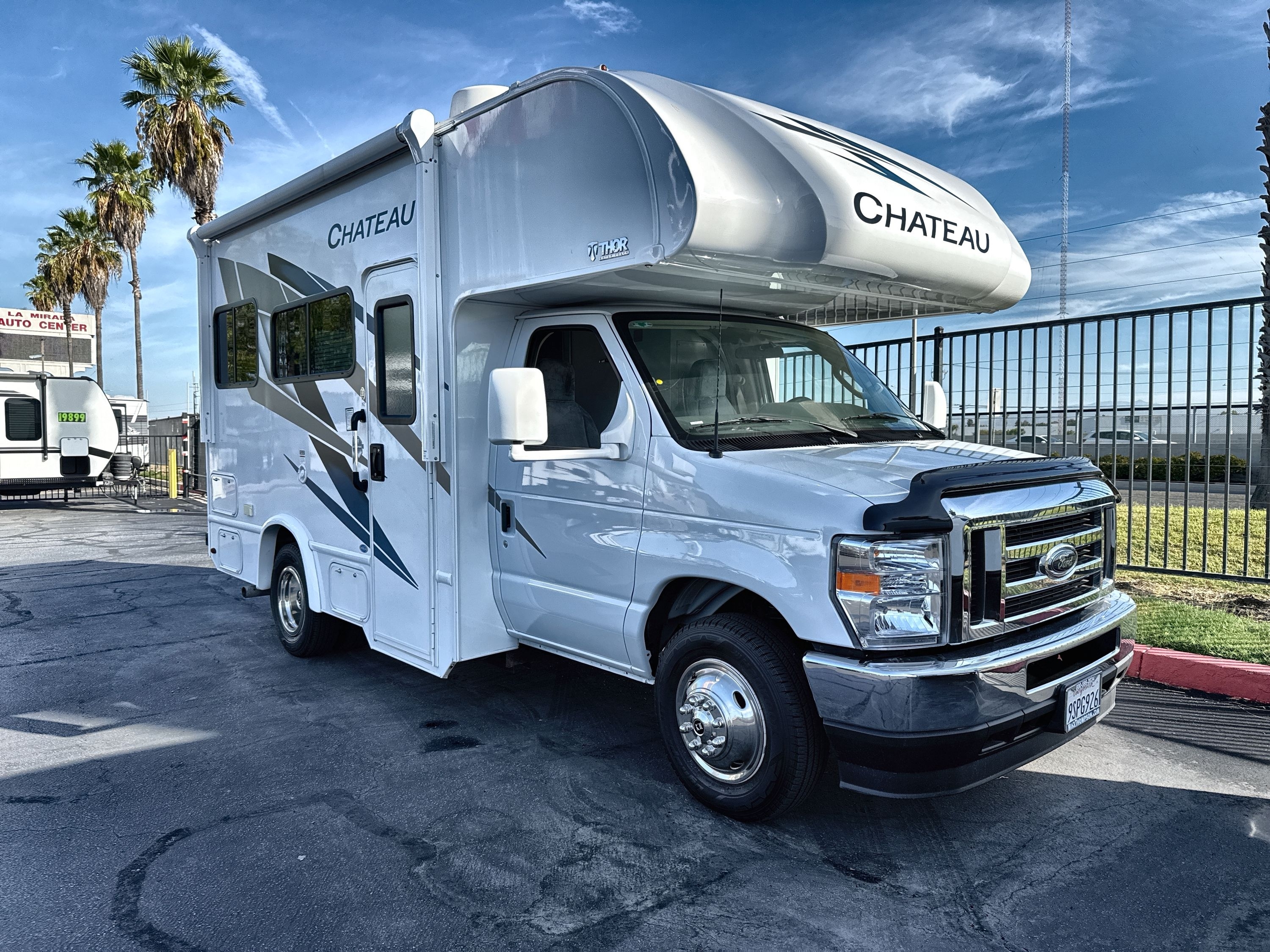 2025 Thor CHATEAU 19Z RV