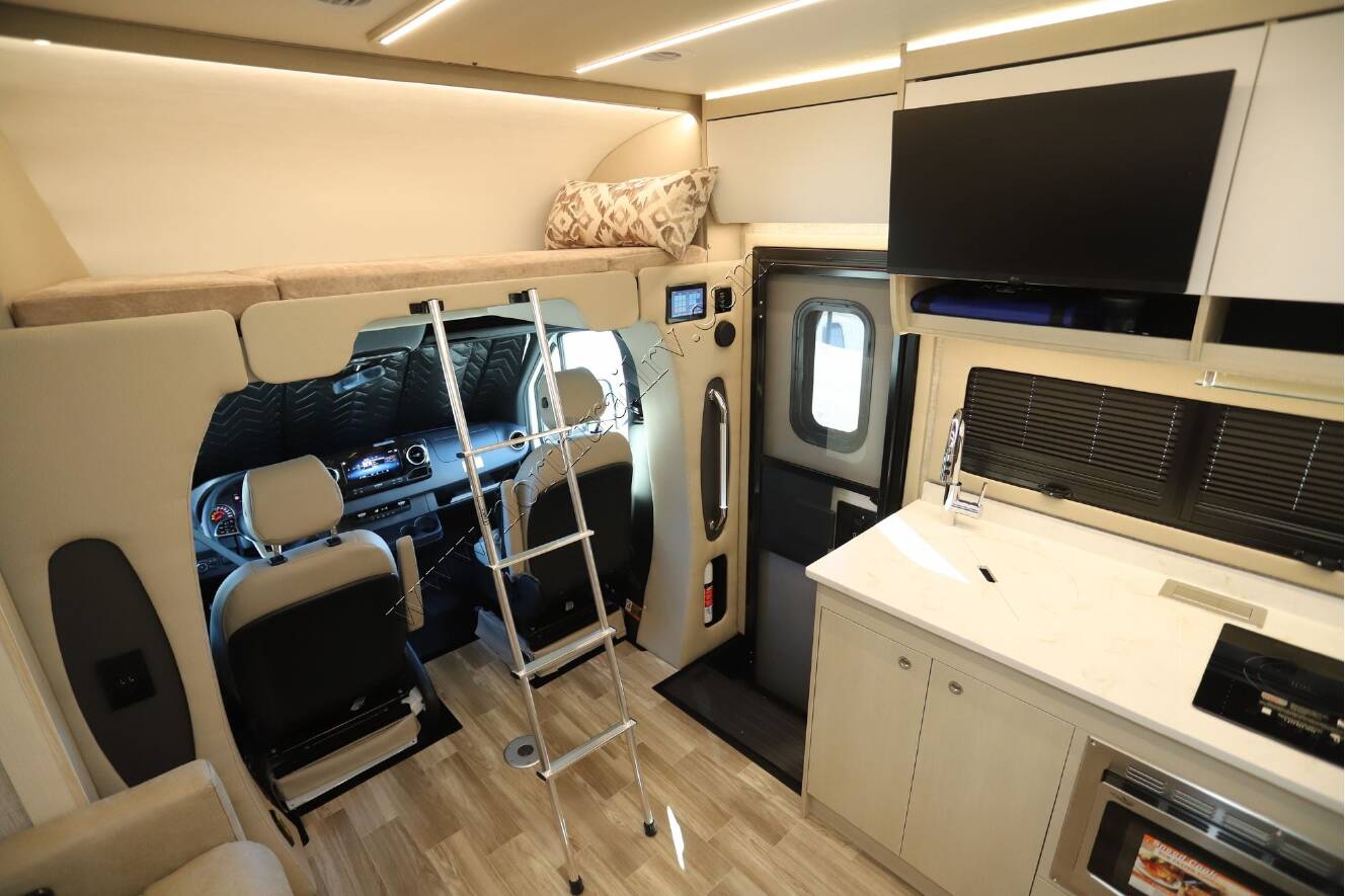 A photo of this 2026 Tiffin Motor Homes Wayfarer 25XLW