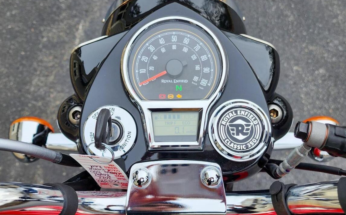 2023 Royal Enfield CLASSIC 350 in burlington MA