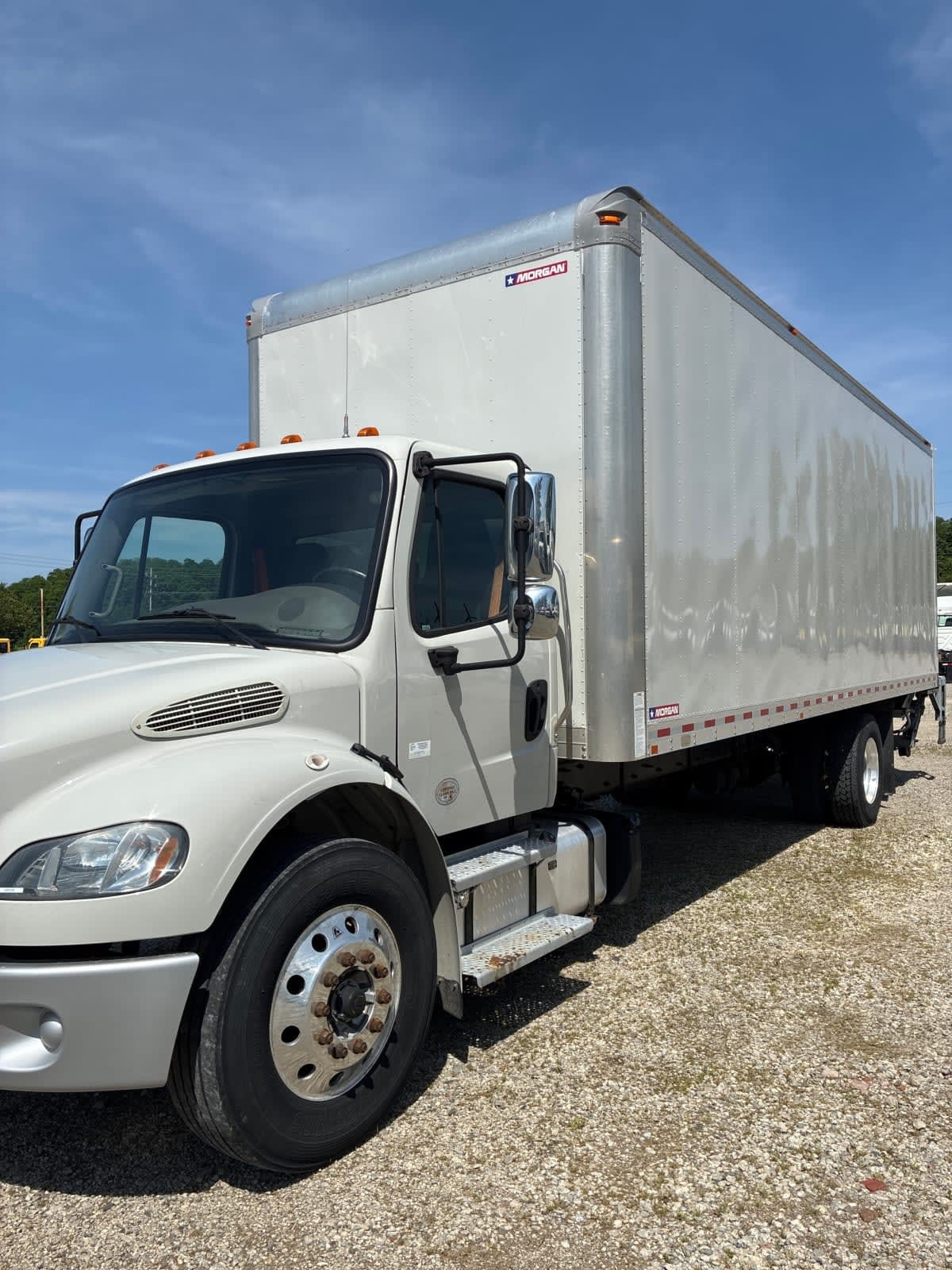 2020 FREIGHTLINER BUSINESS CLASS M2 106 in Cincinnati, OH