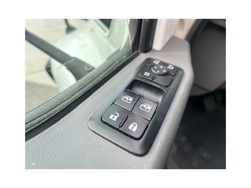 2021 INTERNATIONAL MV607