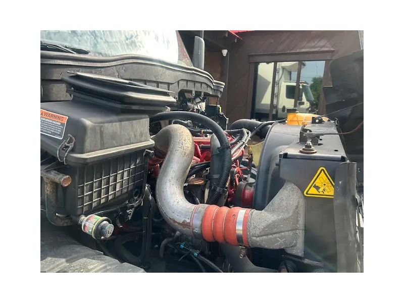2021 INTERNATIONAL MV607