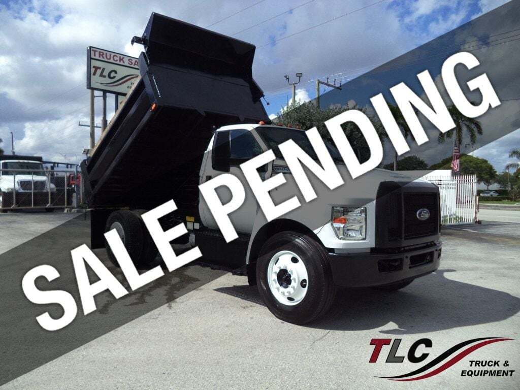 2017 FORD F650 in Pompano Beach, FL