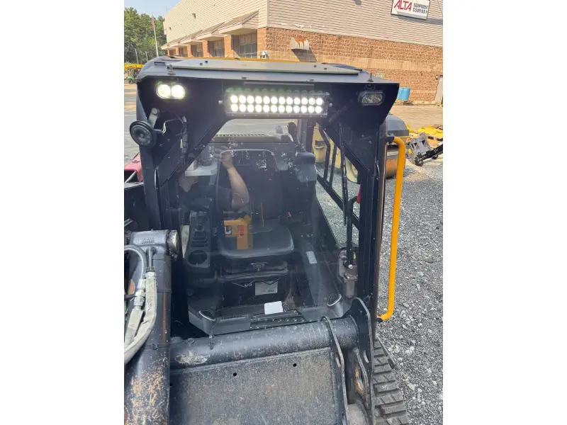 2021 JCB 215T