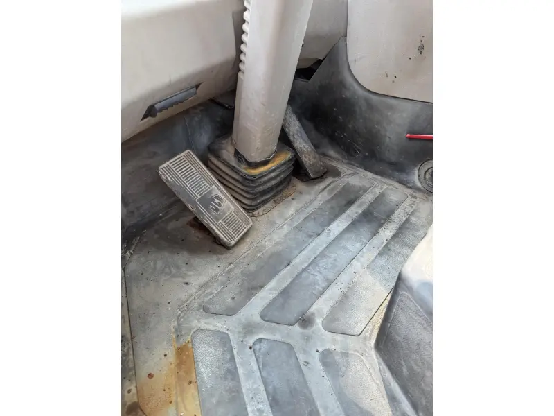 2003 JCB 411HT