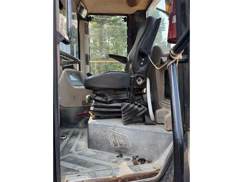 2003 JCB 411HT